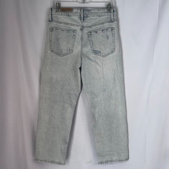 Maurices NWT Edgely Original Fit Relaxed Boyfriend Crop Denim Jeans Size 8 - Picture 2 of 9